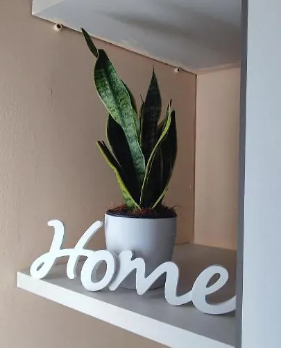 Appartamento Azzurra - 850 M Al Mare - 75 Mq - Balconata Vivibile - Wi-fi - Pay Tv Gratis - Posteggio Auto Condominiale Non Assegnato