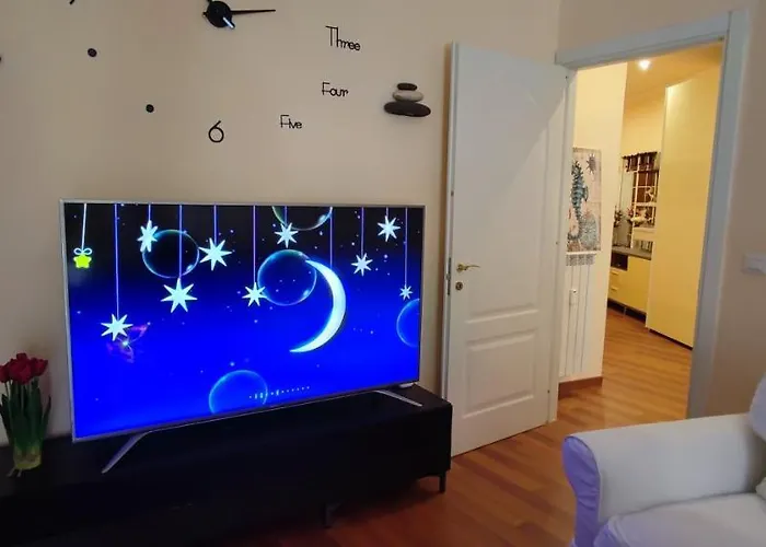 Azzurra - 850 M Al Mare - 75 Mq - Balconata Vivibile - Wi-fi - Pay Tv Gratis - Posteggio Auto Condominiale Non Assegnato * Рапалло